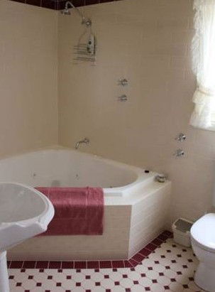 Redwing Shearer's Quarters - eAccommodation 3