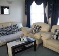 Beachside Apartment - Hove - eAccommodation
