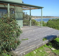 Wallaby Beach House - eAccommodation
