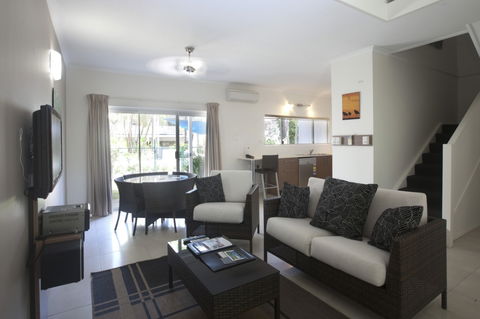 Rendezvous Reef Resort - eAccommodation 4