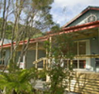 Crays Accommodation - The Esplanade - eAccommodation