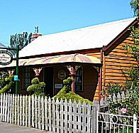 Westbury Gingerbread Cottages - The - eAccommodation