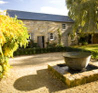 Red Feather Inn - The - eAccommodation