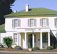 Fitzpatricks Inn - eAccommodation