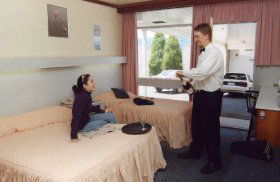 Top Of The Town Hotel - eAccommodation 0