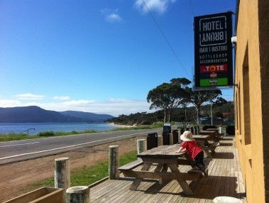 Bruny Hotel - eAccommodation 2