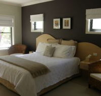 CeeSpray on Owen Bed and Breakfast - eAccommodation