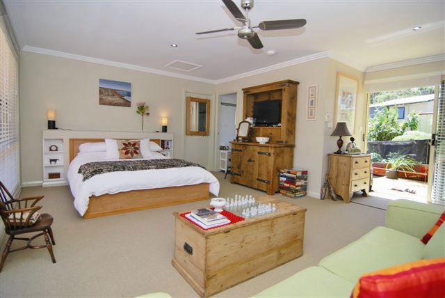 Wrights Beach NSW eAccommodation