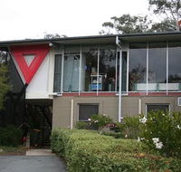 Bush Capital Lodge - eAccommodation