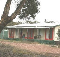 Christmas Tree Cottage - eAccommodation