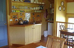 Blossoms Bed And Breakfast - eAccommodation 4