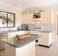 Barefoot Oasis Bangalow - eAccommodation