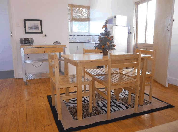 Aussie Bacon and Eggs Cottages - eAccommodation