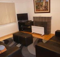 Townhouse Five - eAccommodation
