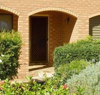 Townhouse Four - eAccommodation