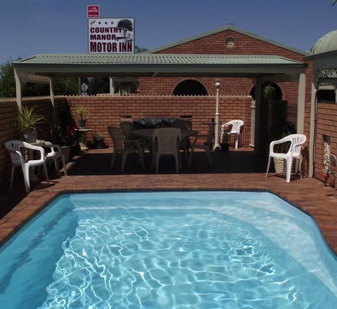 Country Manor Motor Inn - eAccommodation 0