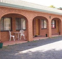 Cooma Country Club Motor Inn - eAccommodation