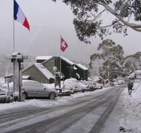 Kasees Apartments and Mountain Lodge - eAccommodation