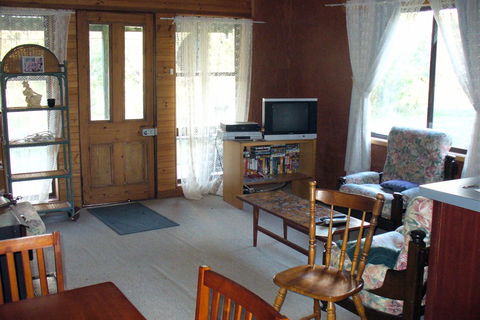 Paddys River Cottage - eAccommodation 1