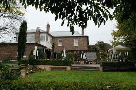 Burrawang Village Hotel - eAccommodation 1