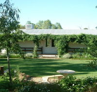 Wilga Park Cottage - eAccommodation