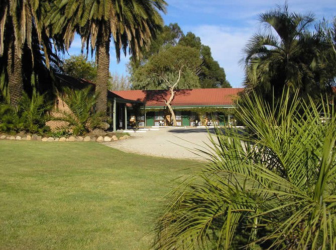 Holbrook NSW eAccommodation