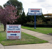 Jerilderie Motel and Caravan Park - eAccommodation