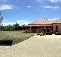 Fairways Bed and Breakfast at Jerilderie - eAccommodation