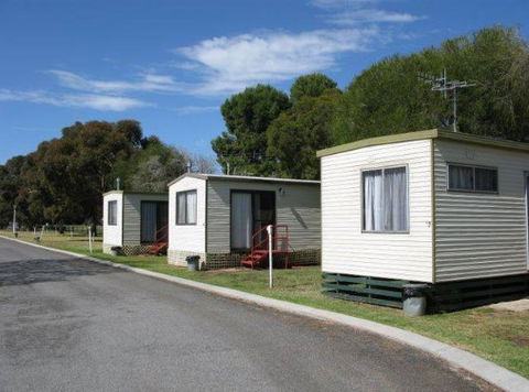 Leeton Caravan Park - eAccommodation 2