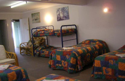 Gateway Motor Inn - eAccommodation 1