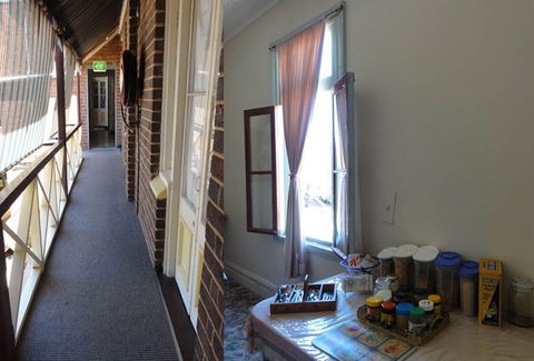 Patchwork Inn B & B - eAccommodation 4