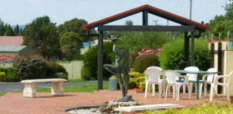 Clansman Motel - eAccommodation 0