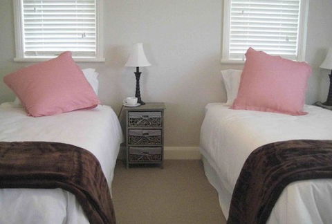 Aurelias Farm Bed And Breakfast - eAccommodation 4