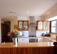 Cicada Country House - eAccommodation