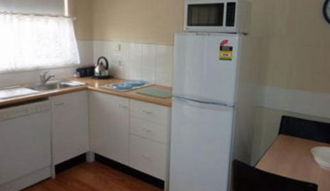 Baybrook Motor Inn - eAccommodation 0