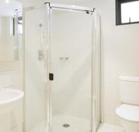 130 Carillon Avenue - eAccommodation
