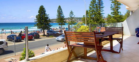 Absolute Beachfront Manly Bed And Breakfast - eAccommodation 1