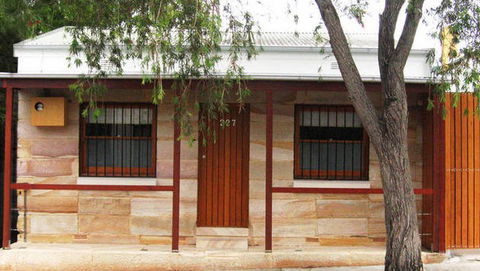 Australia Street Cottage - eAccommodation 5