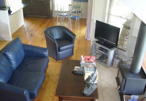 Amazing Country Escapes - Evanslea By The River - eAccommodation 1