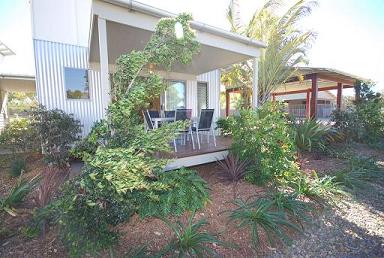 Woodgate Beach Houses - eAccommodation 0
