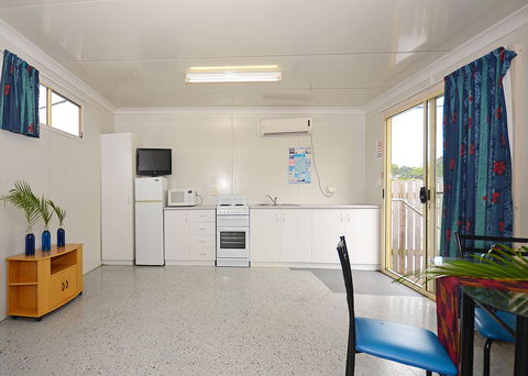 Ned Kellys Motel - eAccommodation 3