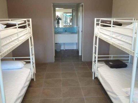 Flashpackers Hervey Bay - eAccommodation 4