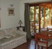 Arborlee Rainforest Retreat - eAccommodation