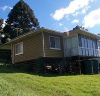 Mountain Escape - Holiday Home - eAccommodation