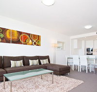 Kirra Surf Apartments - eAccommodation