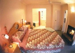 Fern Gulley Retreat - eAccommodation 1