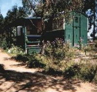 Uhuru Chalets - eAccommodation