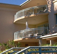 Golden Sea Apartments - eAccommodation