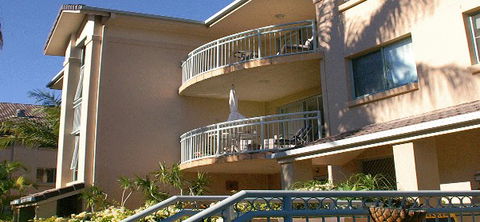 Golden Sea Apartments - eAccommodation 0