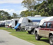 Beachmere QLD eAccommodation